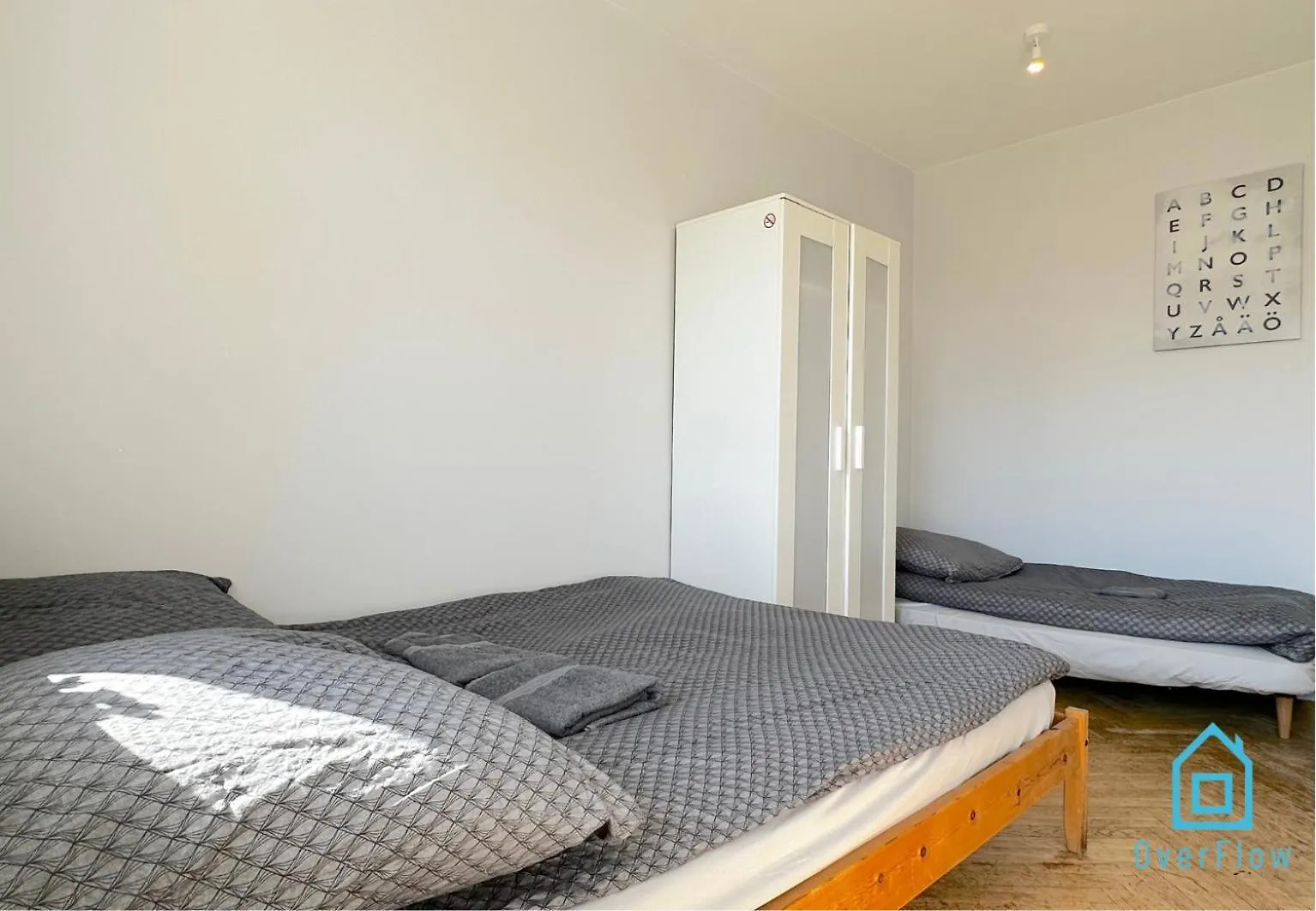 Array Room Sopot Homestay